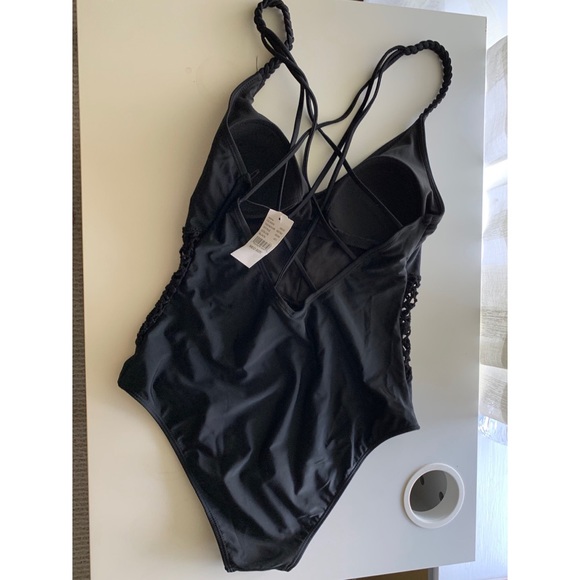 NWT LA Hearts Crochet One Piece Swim - Picture 4 of 8